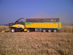 new holland 700 met drakkar lzz